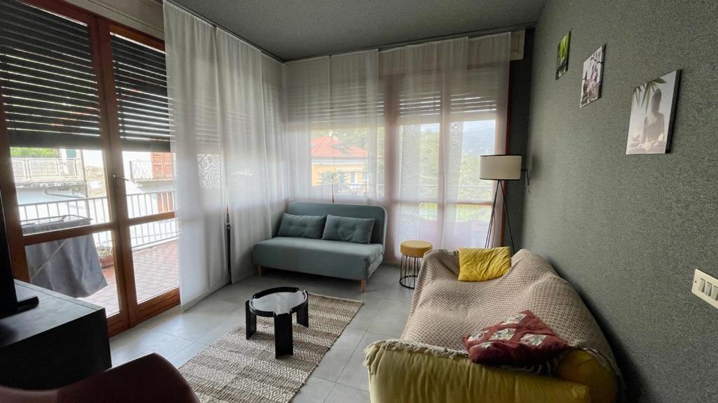 Lake View Apartment Lovely Atmosphere Dagnente Екстер'єр фото